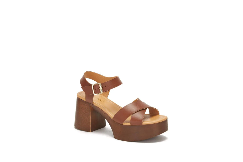 zapatilla color cafe para mujer