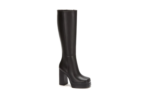 bota color negro  para mujer