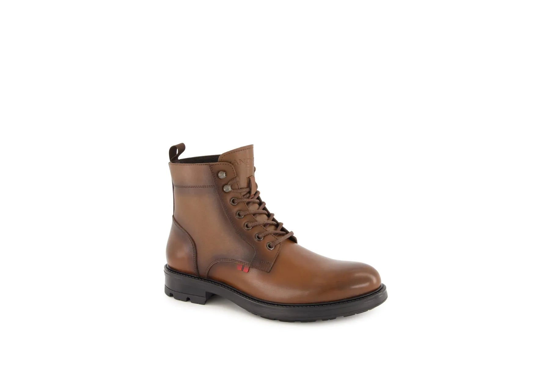 Bota de piel color cafe