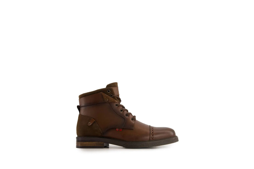 Bota Dorian