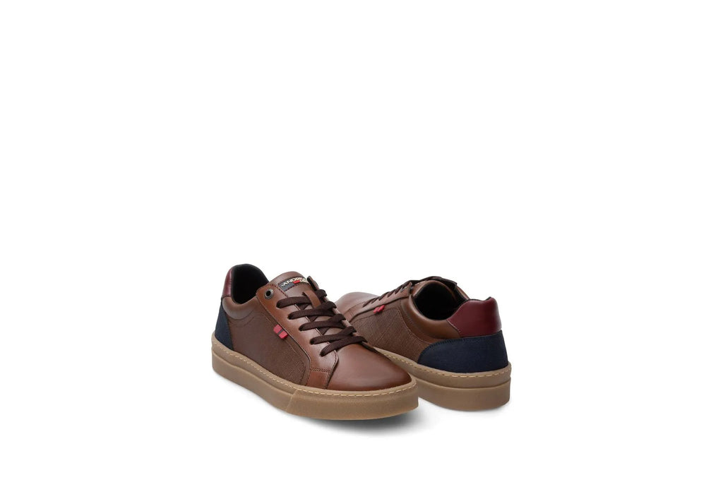 Tenis Flavio