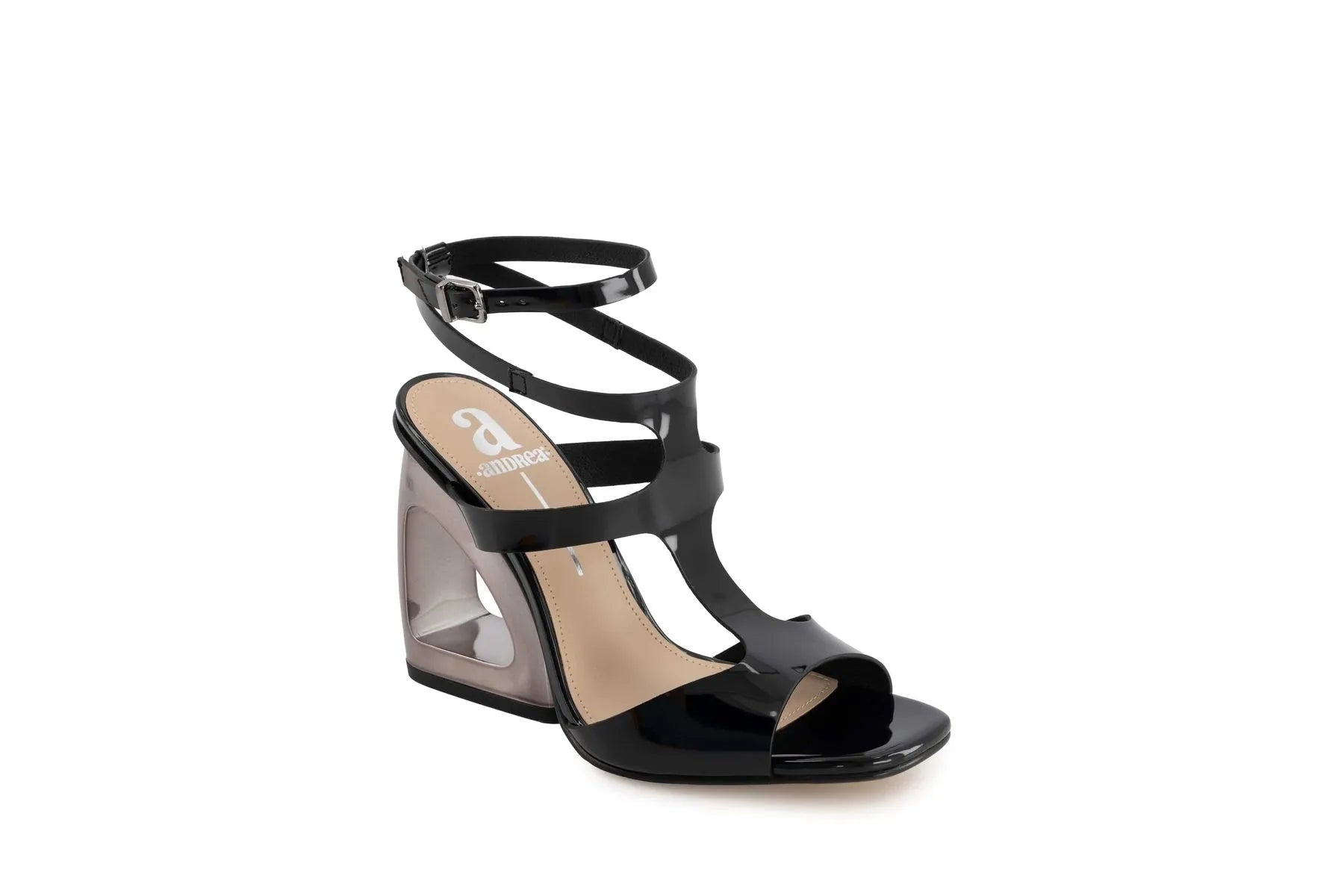 zapatilla color negro para mujer