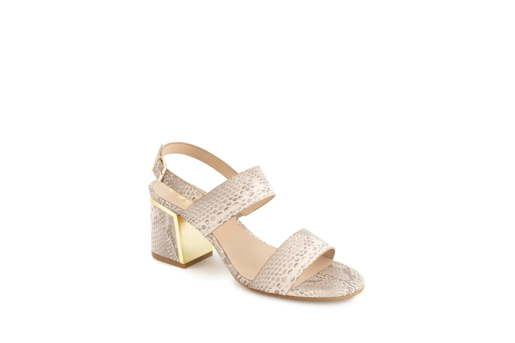 zapatilla color nude para mujer