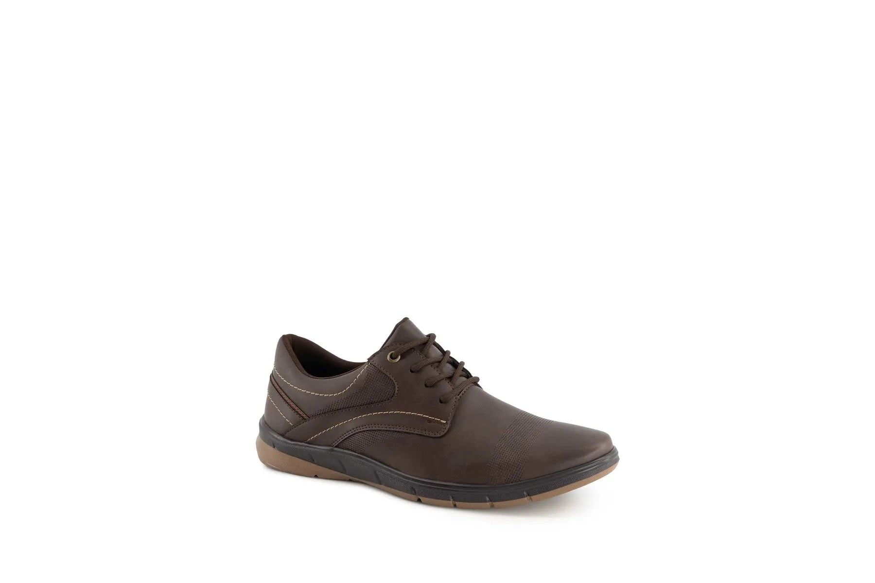 Zapato de piel color cafe