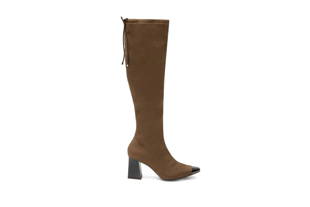 Bota Cintia