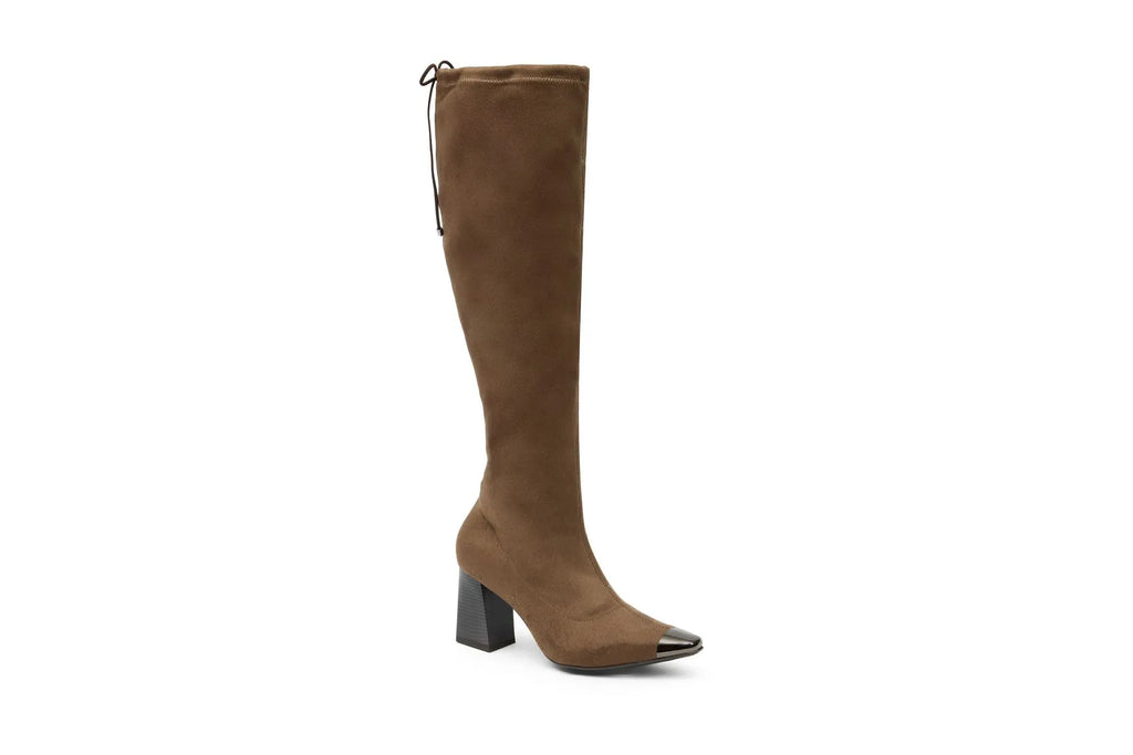 bota color cafe  para mujer